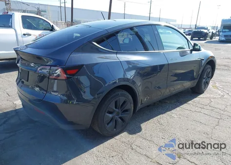 2024 Tesla Model Y Long Range Dual Motor All-Wheel Drive/Rwd из США, поврежденный, VIN 7SAYGDED0RF197366